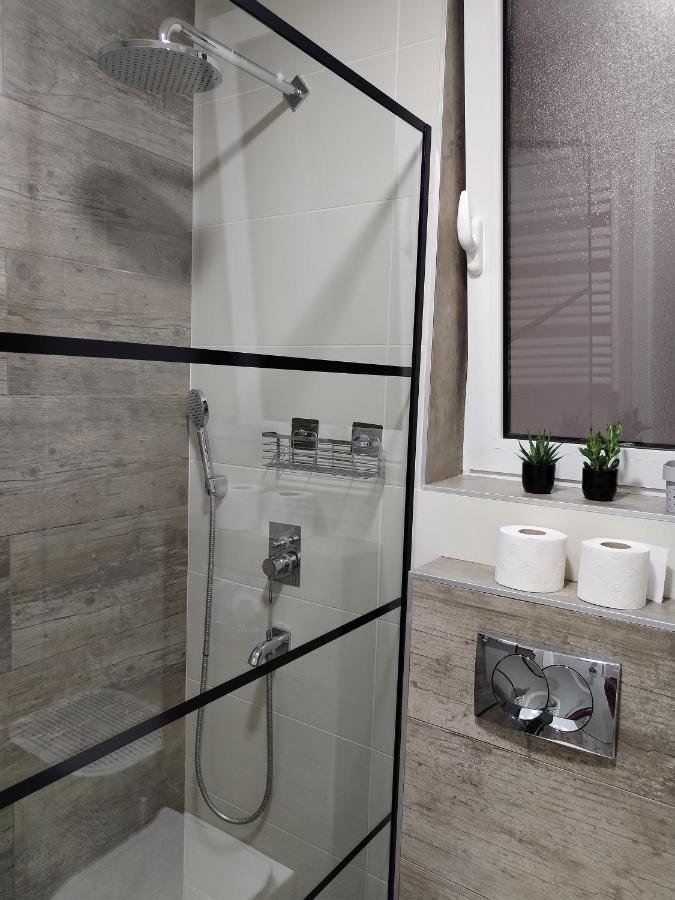 City Lights Lux Apartment Белград Екстериор снимка