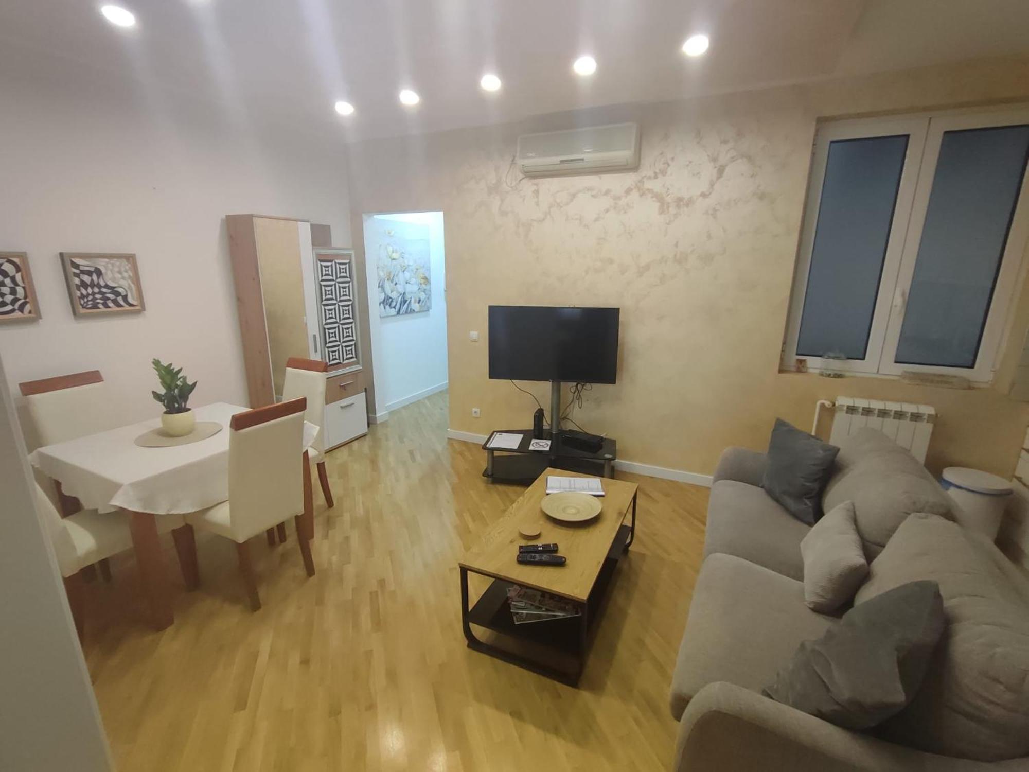City Lights Lux Apartment Белград Екстериор снимка